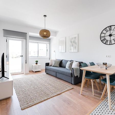 Guestready - City Retreat With A Balcony OOporto Exteriör bild