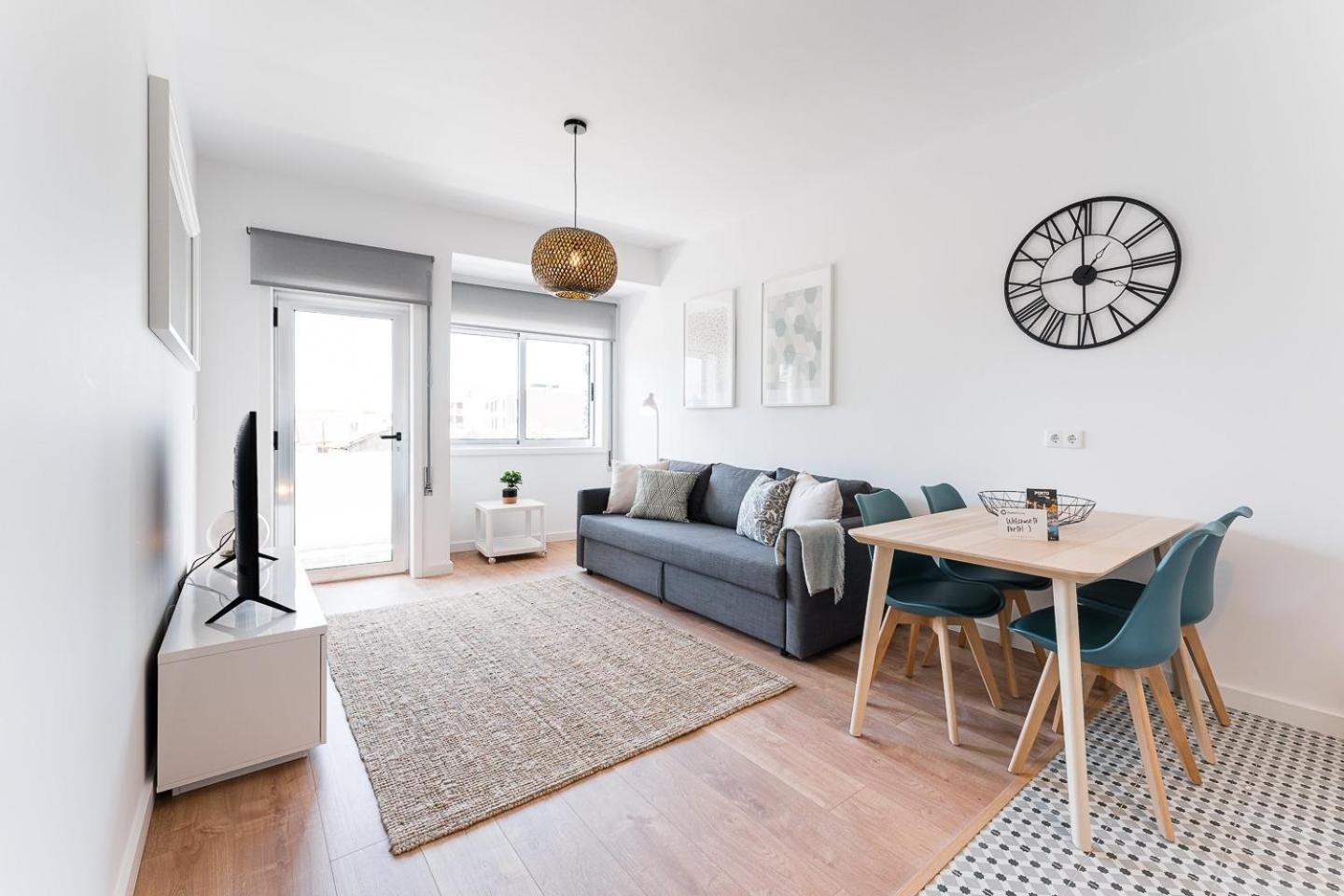 Guestready - City Retreat With A Balcony OOporto Exteriör bild